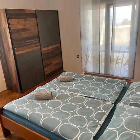 Apartma Tina * Krk Town